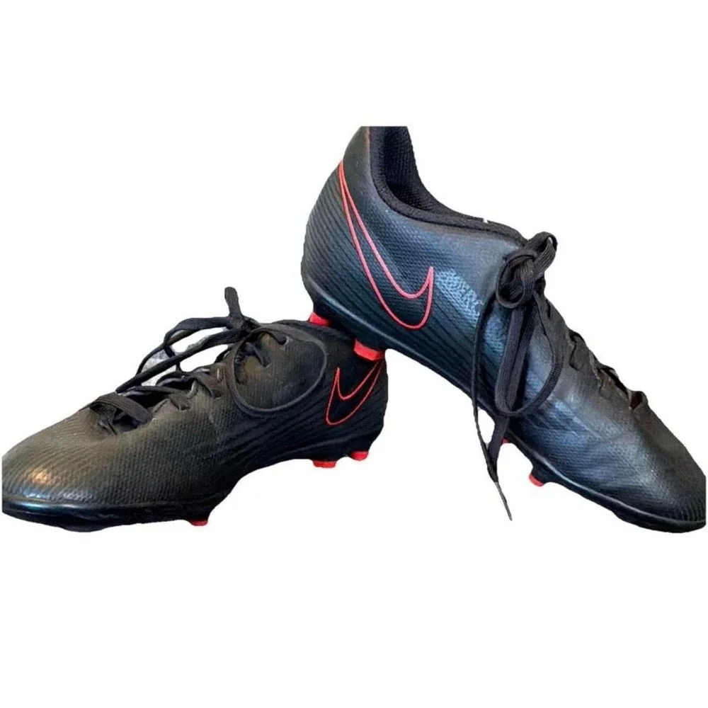 Nike Mercurial Vapor 13 Academy MG Soccer Cleats Black Red AT8161-060 Kids 5.5Y